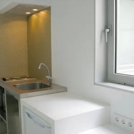 Dailyflats Cities Hotel 2*